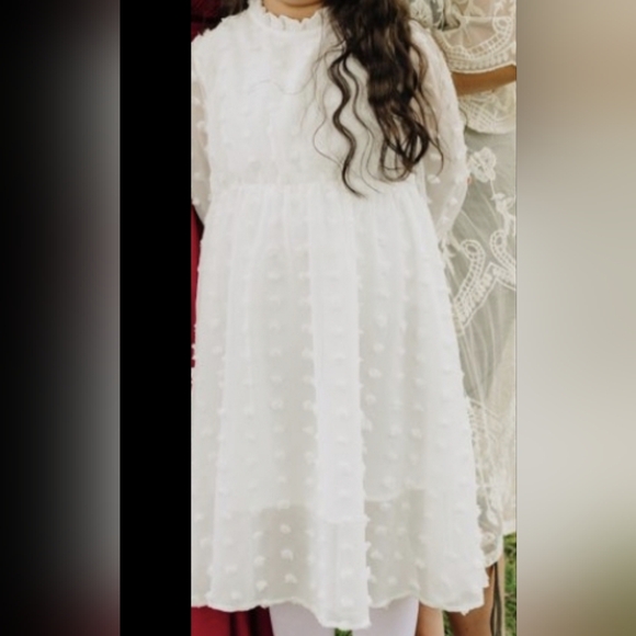 GirlsSwiss Dot Dress Stretchy with a long Sleeve Casual Dress - Picture 1 of 7